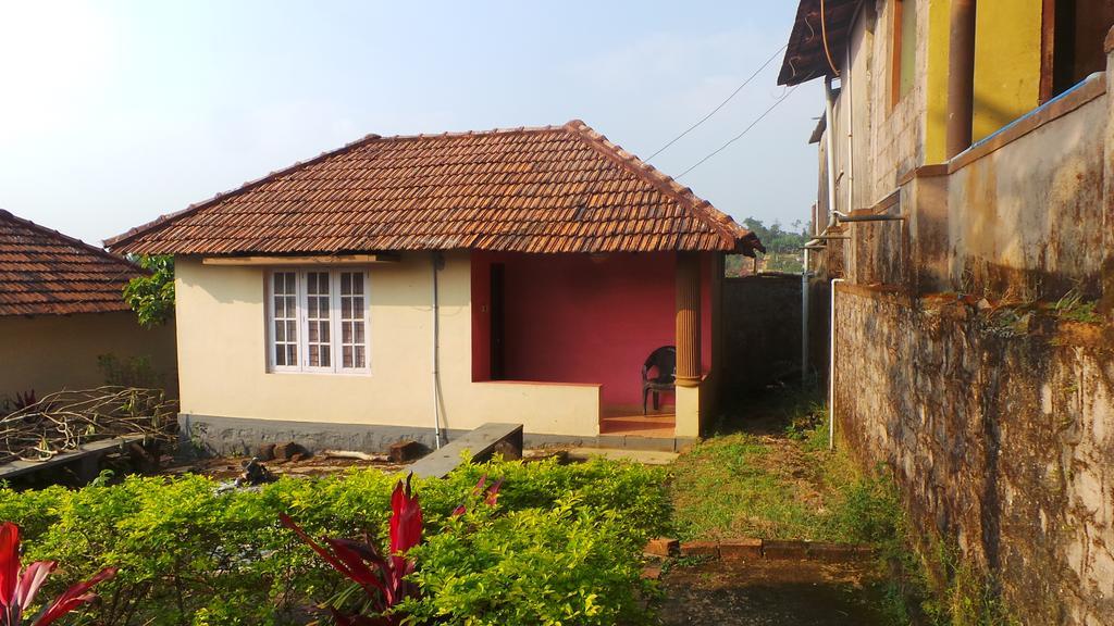 Golf View Cottages Madikeri Exterior photo