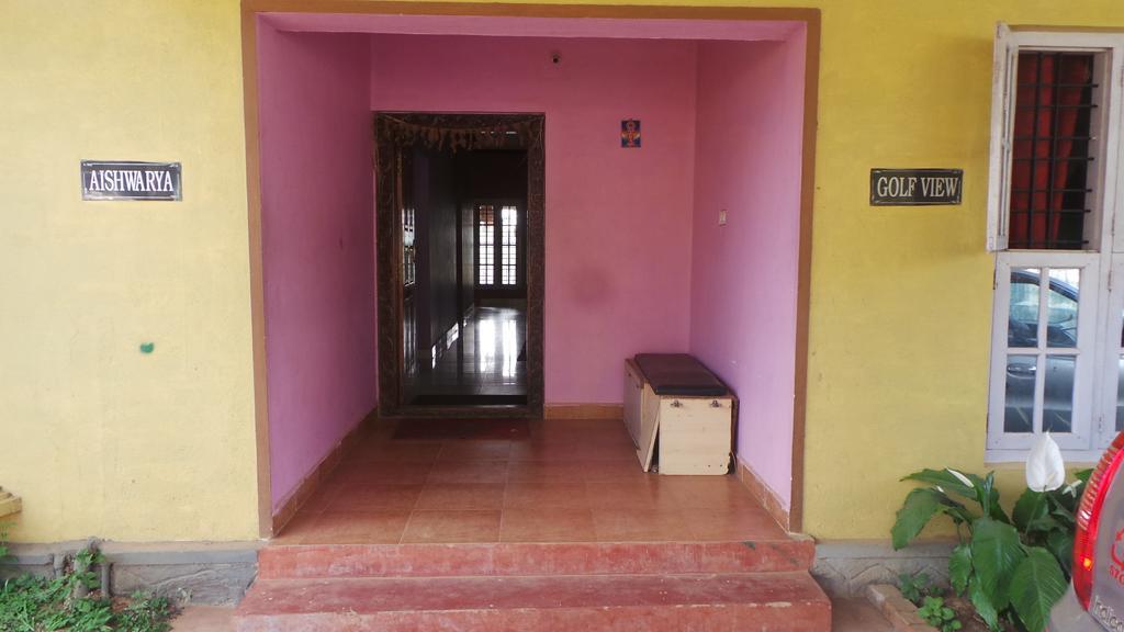 Golf View Cottages Madikeri Exterior photo